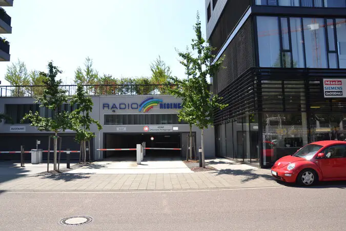Einfahrt Parkhaus Plastische Chirurgie Karlsruhe